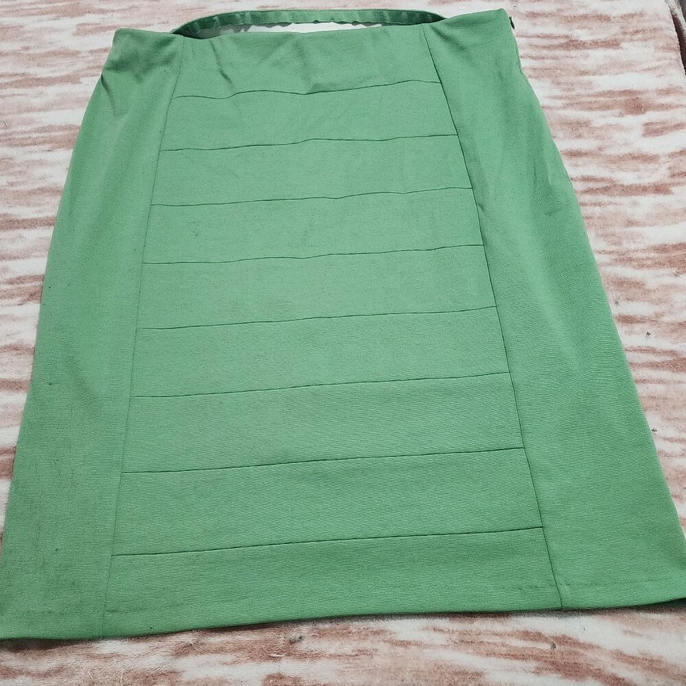 Downeast Basics green pencil skirt XL